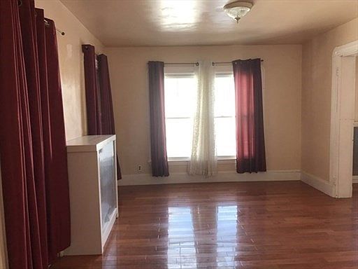 4th image of 70-72 Prospect Ave