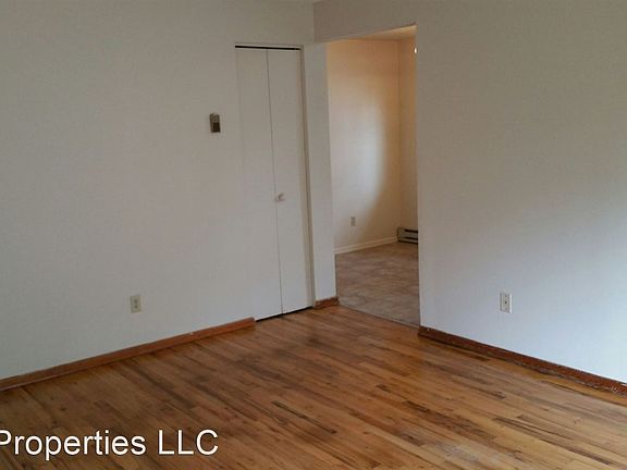 3rd image of 2306 Kauffman Ave