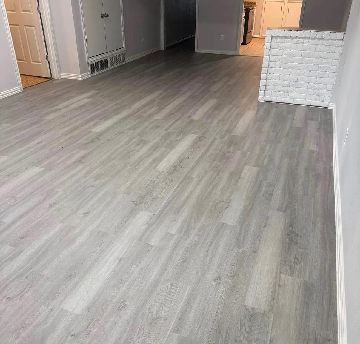 3 bed, 1500 sqft, $1,895 — Photo 2