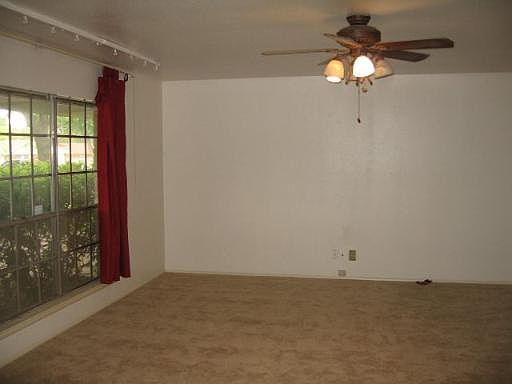 2nd image of 5555 CASTLE KNIGHT DR