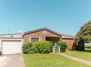 613 N Broad St, Tuscumbia, AL 35674