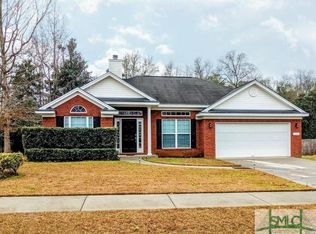 250 Creekside Cir, Ellabell, GA 31308