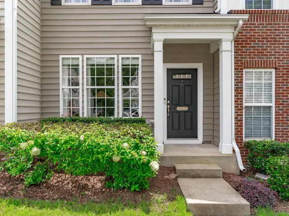 7883 Spungold St, Raleigh, NC 27617