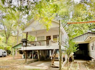 4 Carnes Rd, Townsend, TN 37882