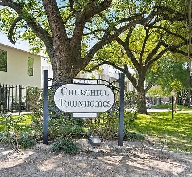 2425 Augusta Dr #44 — Photo 16