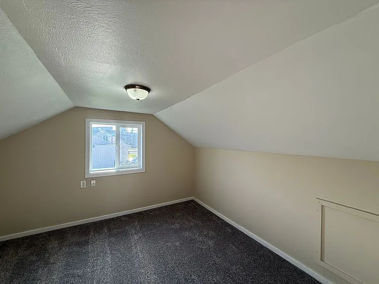 2306 J St — Photo 19