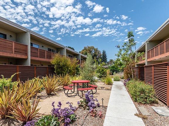 4th image of 457 Acalanes Dr APT 24