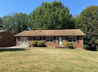 414 Valley Dr, South Boston, VA 24592