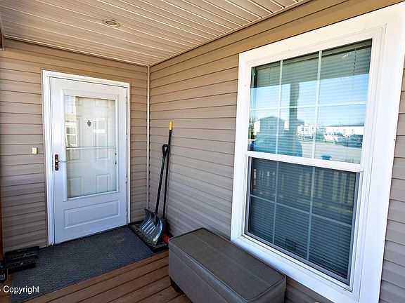 5th image of 107 Aster Ln