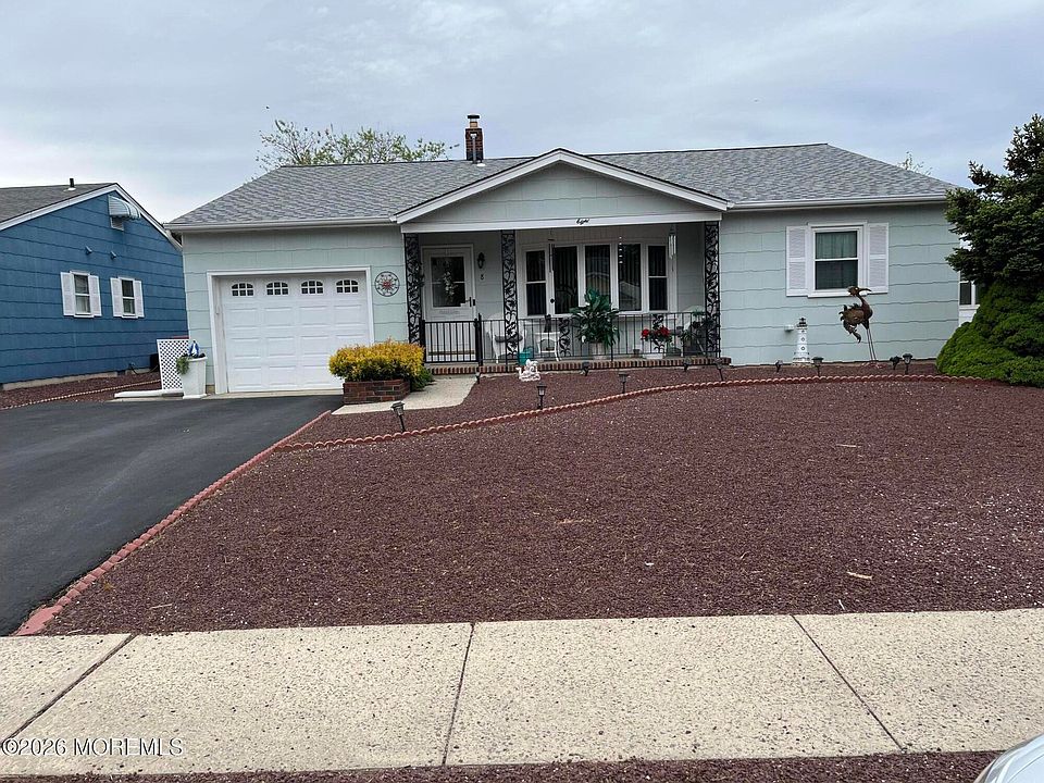 1st image of 8 Killington Road