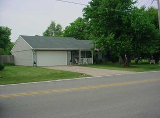 5502 W Mills Rd, Indianapolis, IN 46221