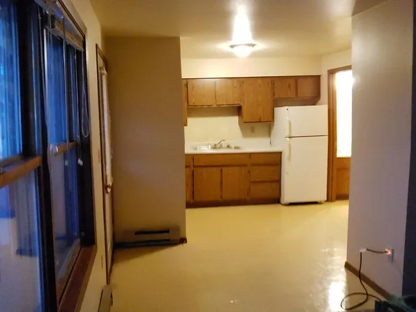 532 E Bronson Rd APT 4, Seymour, WI 54165