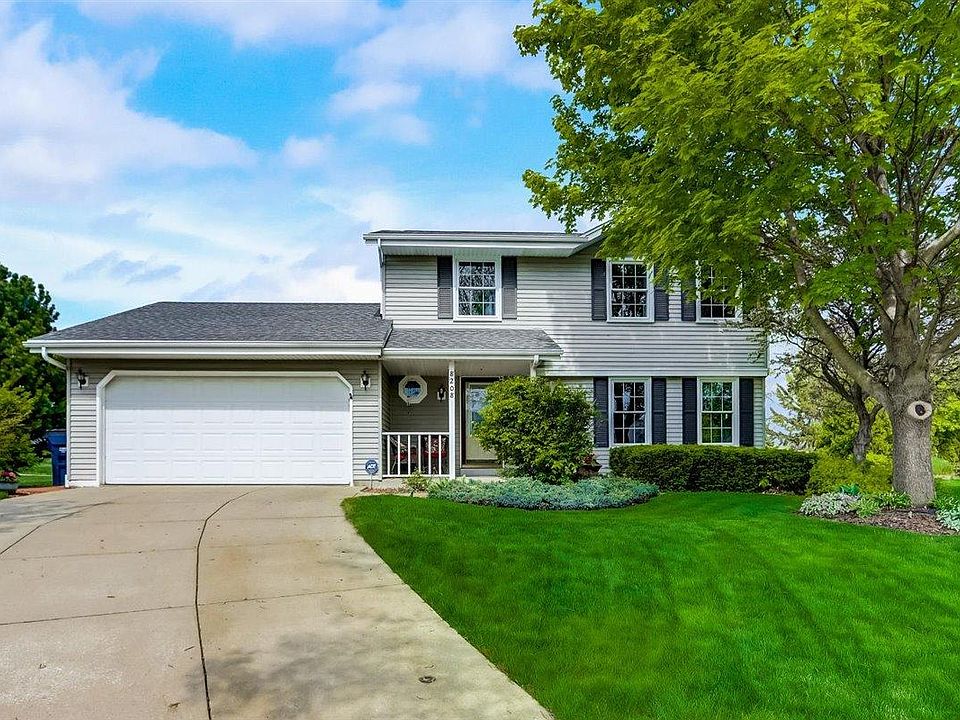 1st image of 8208 S Parkview Ct