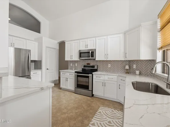 61 S Forest Drive, Chandler, AZ 85226