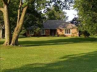 146 E Pine St, Charlottesville, IN 46117