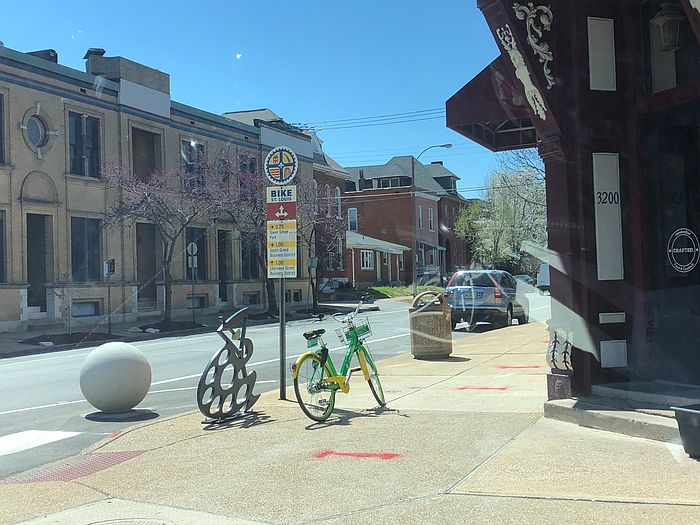 2nd image of 3204 Shenandoah Ave