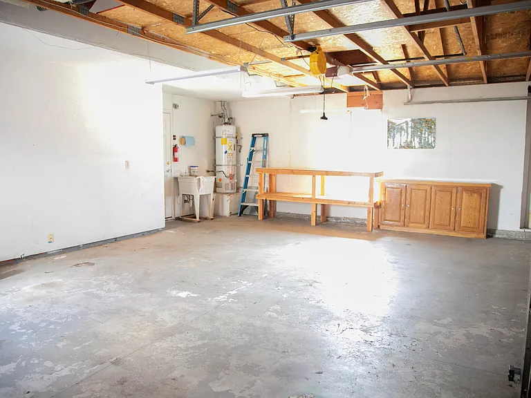 1596 Steinbeck Dr — Photo 17