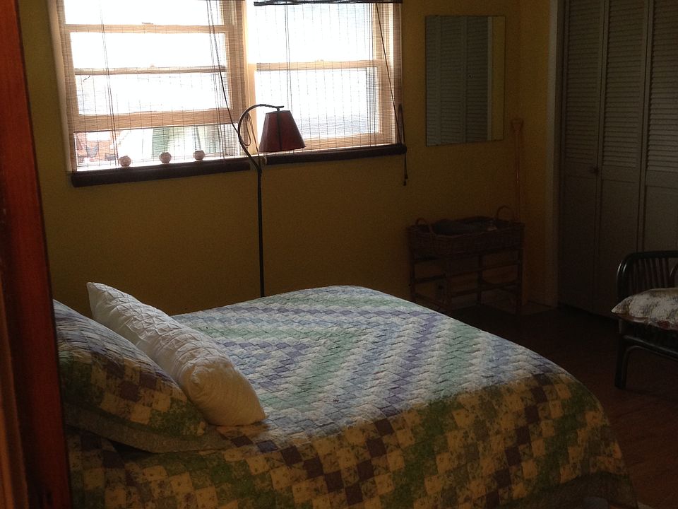 Upstairs second bedroom