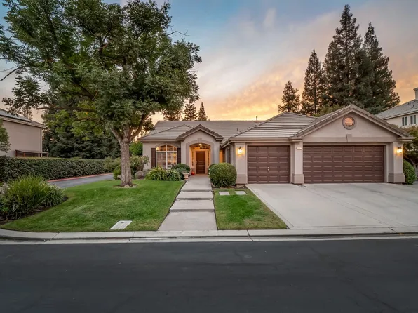 10267 N Pierpont Cir, Fresno, CA 93730