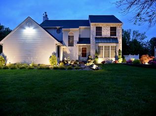 7 Dutchess Ln, Dayton, NJ