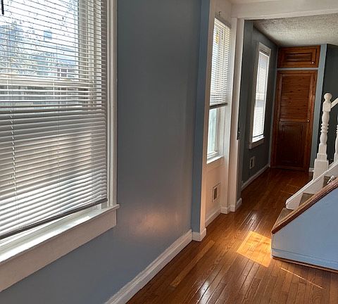 living to dining room