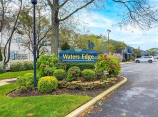 116 Westend Ave APT 8, Freeport, NY 11520