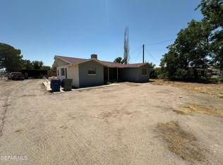 388 Pendale Rd, El Paso, TX 79907