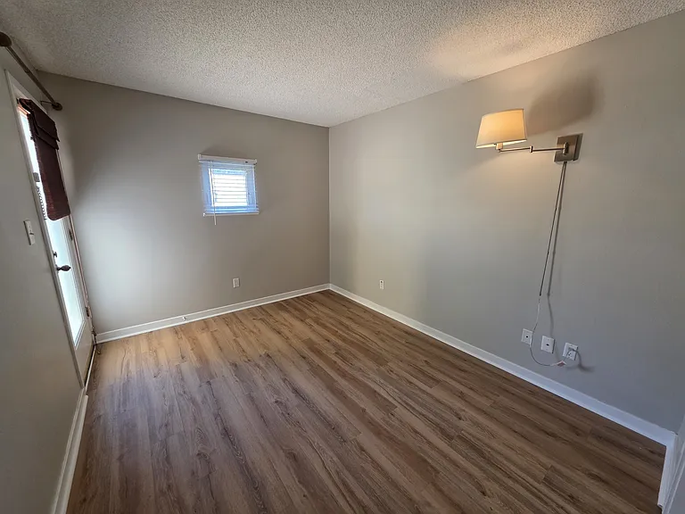 317 Hayden Rd #10 — Photo 32