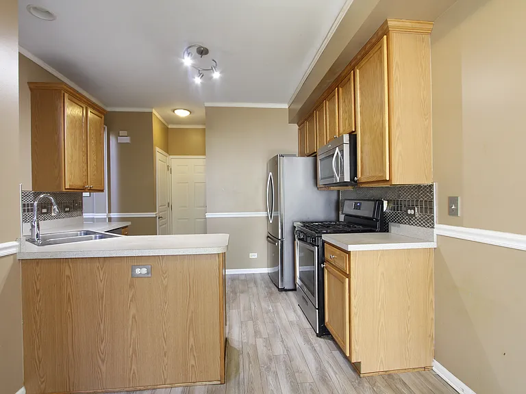 3122 Ollerton Ave #3122 — Photo 8