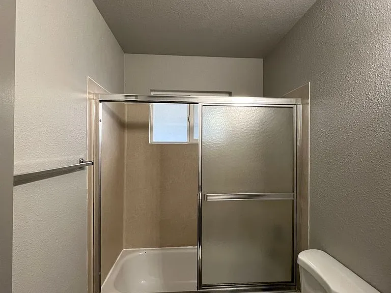 Powell Butte Townhomes — Photo 41