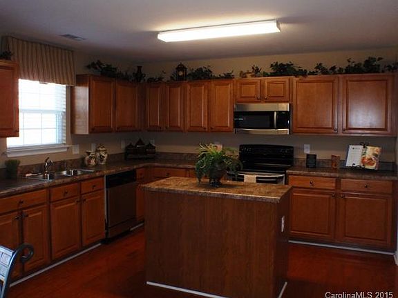 4th image of 1825 Eastway Dr Lot 291