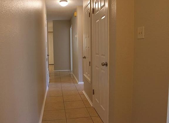 4th image of 315 Highland Estates Dr