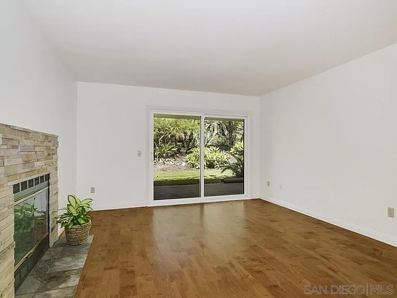 4th image of 7301 Calle De Fuentes