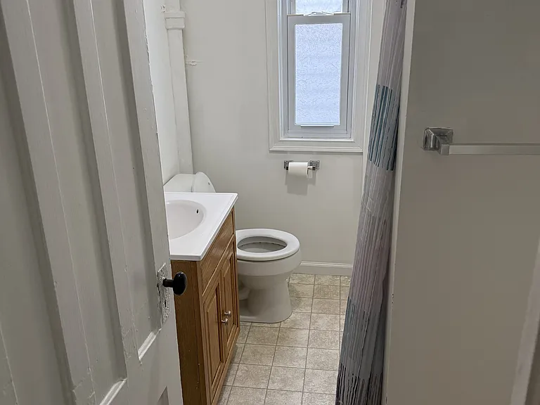 418 7th Ave #2 — Photo 8