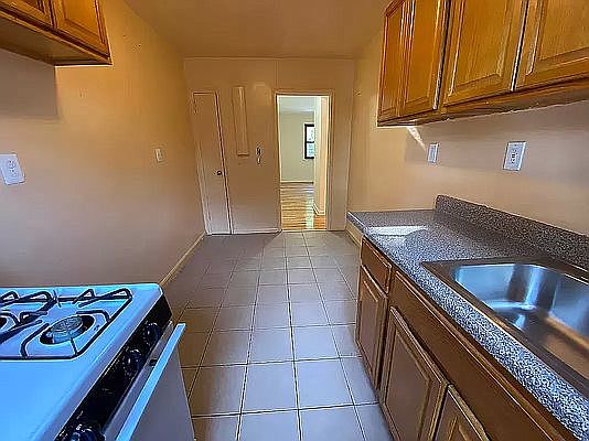 3rd image of 116-42 171st St #A