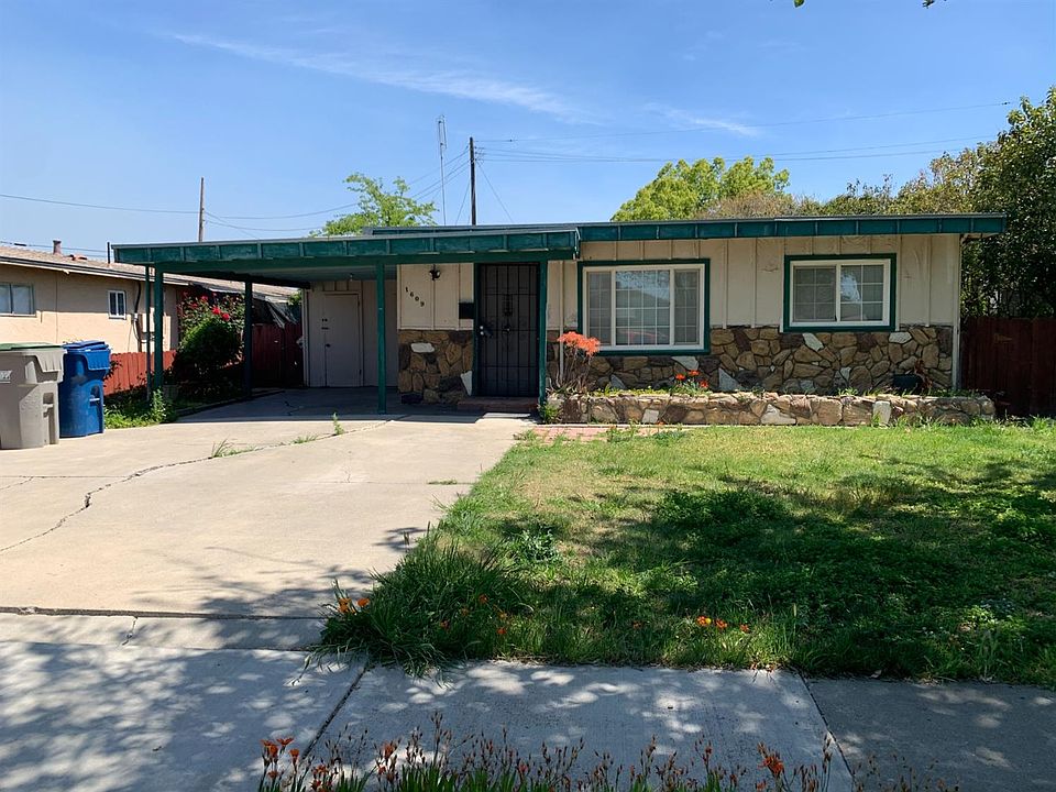 2nd image of 1609 Carol Ave