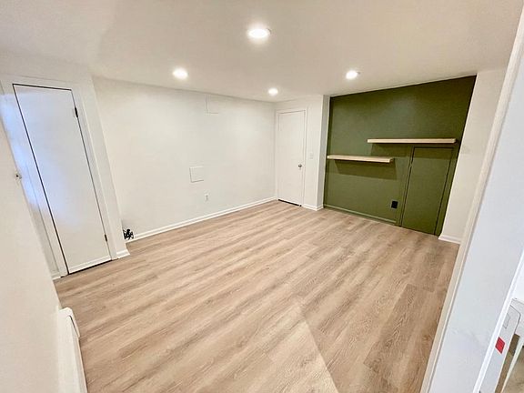 Black wires in the corner is the set up for fiber internet--up to a 1 Gig through Verizon.