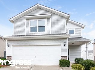 8728 Balsam Bay Rd, Charlotte, NC 28227