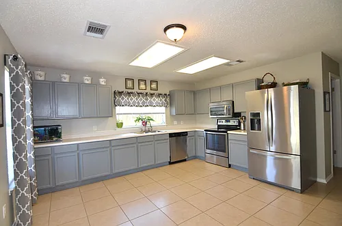 2514 Byfield Dr Photo 1