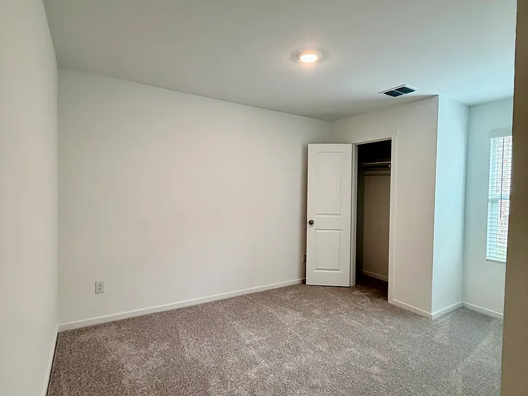1332 Alfred St — Photo 21