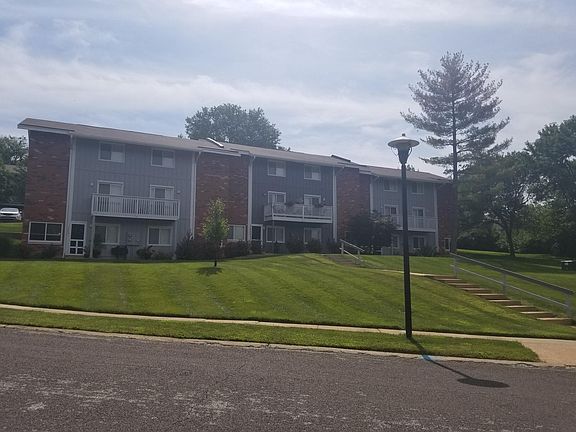 3rd image of 5549 Vista Creek Ln