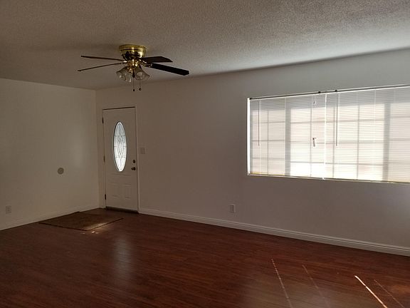 3rd image of 16510 Firmona Ave