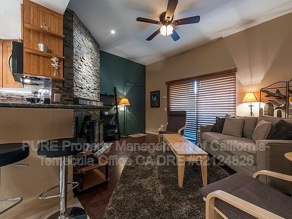 4th image of 4435 Marlborough Ave Unit 1