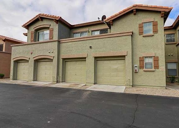 Single Car Garage - additional parking in the lot or street parking (outside of gate)