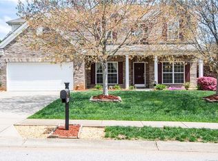 228 Golden Valley Dr, Mooresville, NC 28115
