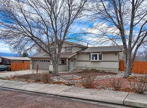 3rd image of 1580 Hathaway Dr