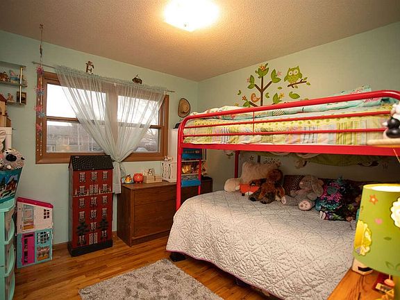 5th image of 1802 S 17th St
