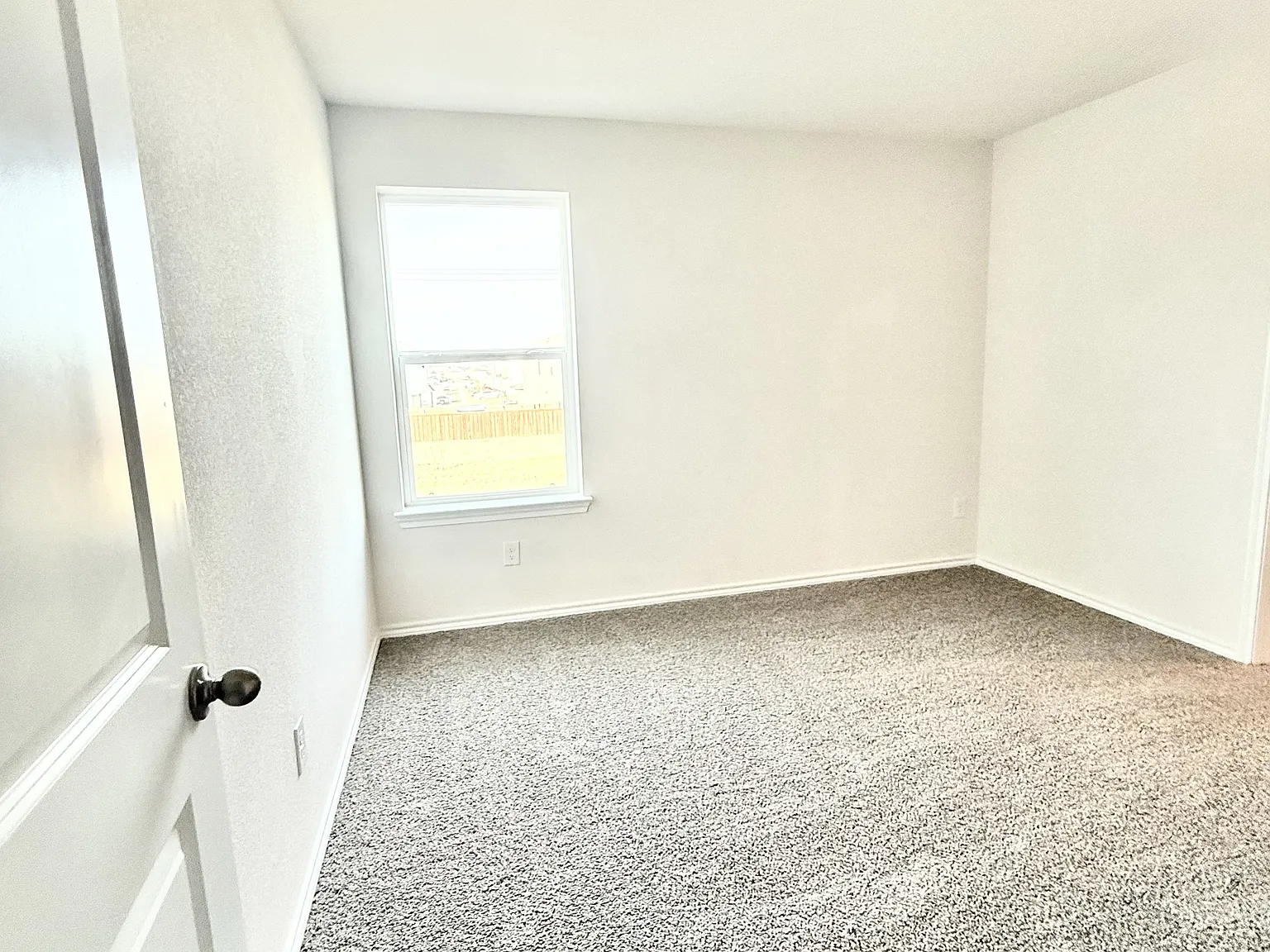 314 Tall Cedar Way — Photo 4
