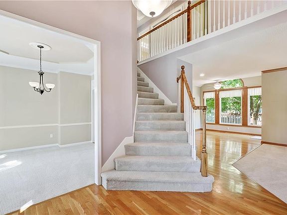 3rd image of 22620 W 50th St