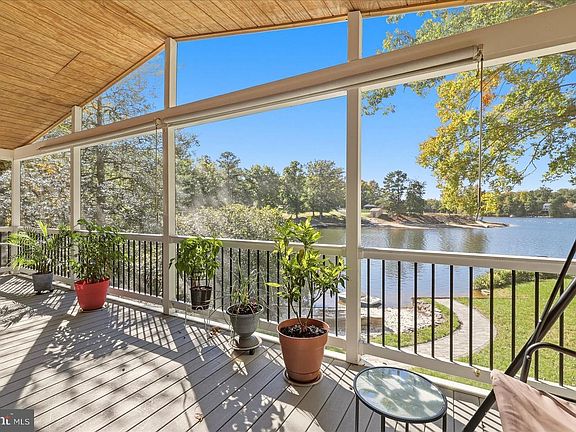 2nd image of 10 Mahon Cir